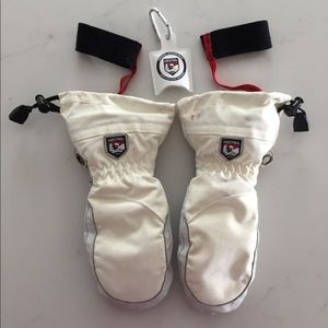 Hestra Women’s Mittens Size 5